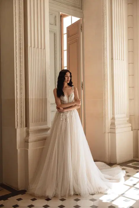 Dominga wedding dress by Ella Novia, A-line, tulle