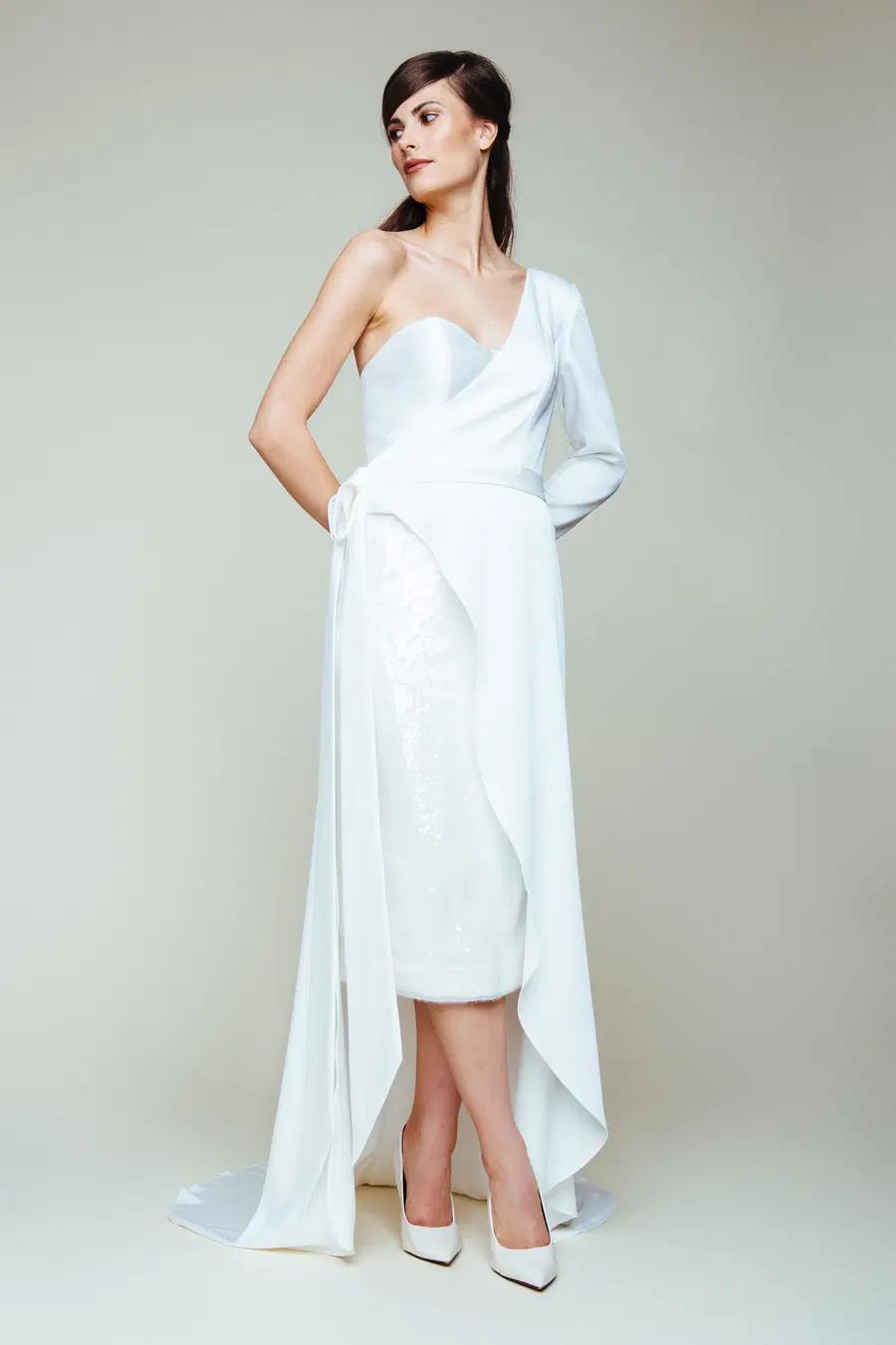 Bleistiftrock S-1064 by KUESS die BRAUT: Two-Piece silhouette, sweetheart neckline, long sleeves, tulle