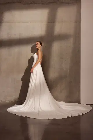 Cleo by Avenue by Josephine Scott - view 7 of 10
