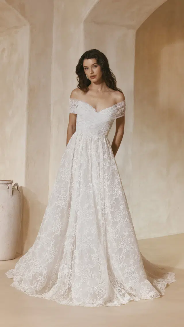 Carmen by Anna Kara: Ball Gown silhouette, sweetheart neckline, sleeveless, lace