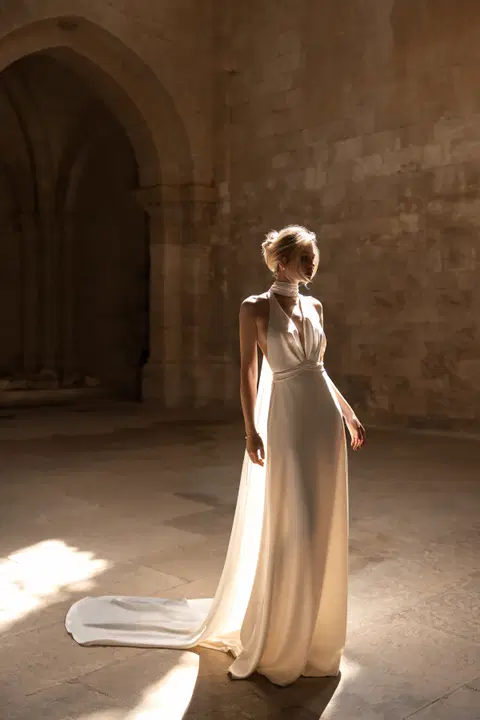 Rouge wedding dress by Eva Lendel, straight, satin