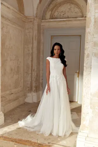 44538 by Sincerity Bridal - view 2 of 7