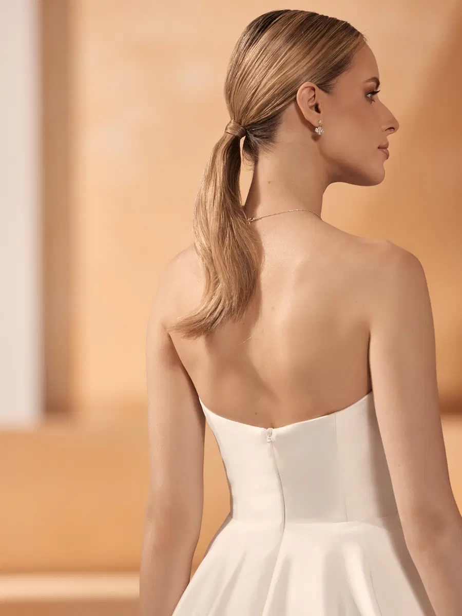OLGA by Bianco Evento - view 4 of 5