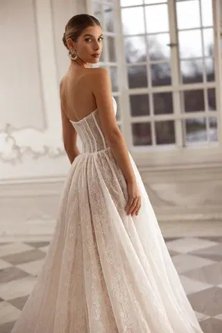 Evangeline by Tina Valerdi - view 4 of 6