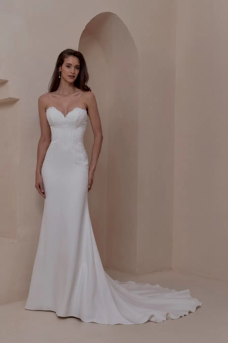 LP2644 Mika by Calla Blanche: Trumpet silhouette, sweetheart neckline, sleeveless, lace