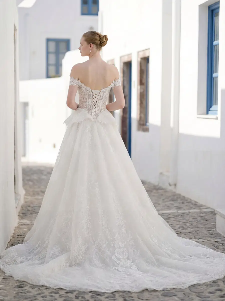 Telah 1010091 by Mori Lee - view 2 of 5