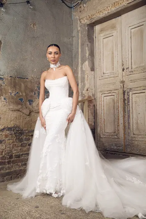 Putney & Overskirt von Dando London, Fit and Flare, Spitze