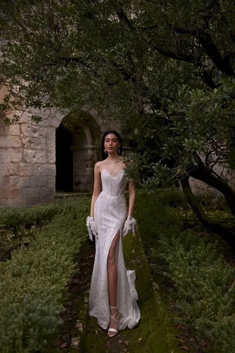 Marina Vlady wedding dress by Innocentia Divina, straight, lace