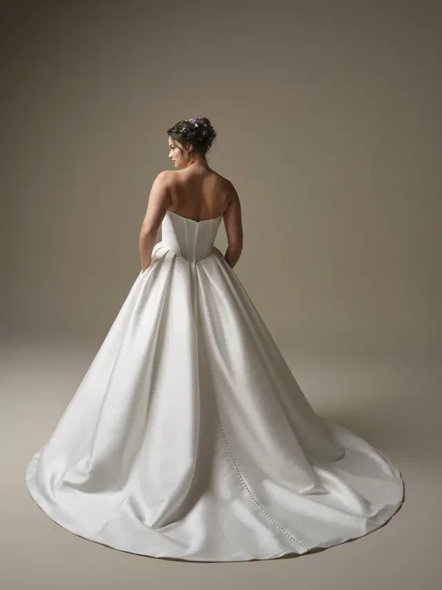 Zorina by Rebecca Ingram - view 12 of 16