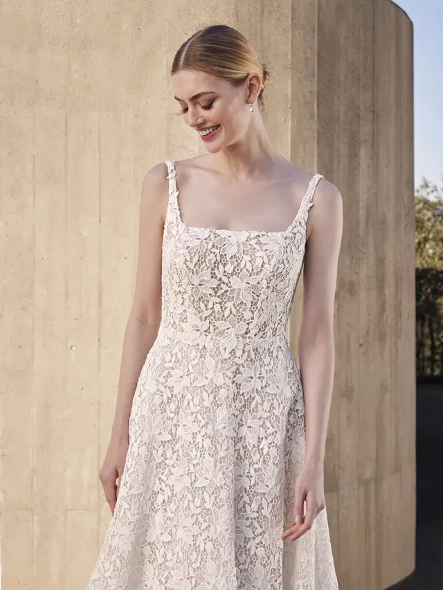 VALLES by Pronovias - view 3 of 3
