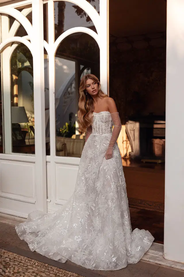 Charming by Tina Valerdi: Ball Gown silhouette, sweetheart neckline, separate sleeves, tulle