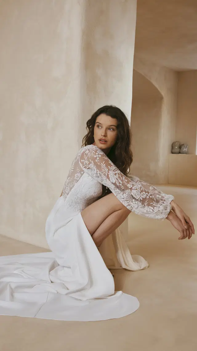Odette by Anna Kara - view 3 of 4