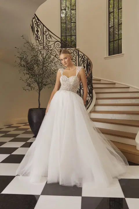 Audrey wedding dress by Casablanca Bridal, ball gown, tulle
