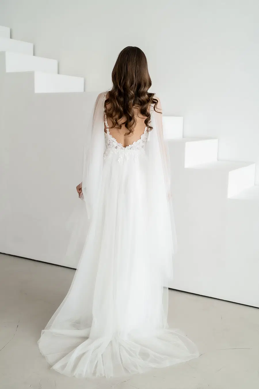 APRIL by Esther Hofmann - view 4 of 5
