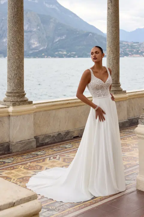 Kali wedding dress by Justin Alexander, A-line, chiffon
