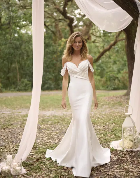 Cindy wedding dress by Rebecca Ingram, mermaid, lace