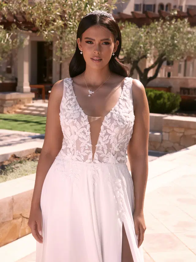 Milon c by Bianco Evento - view 2 of 4