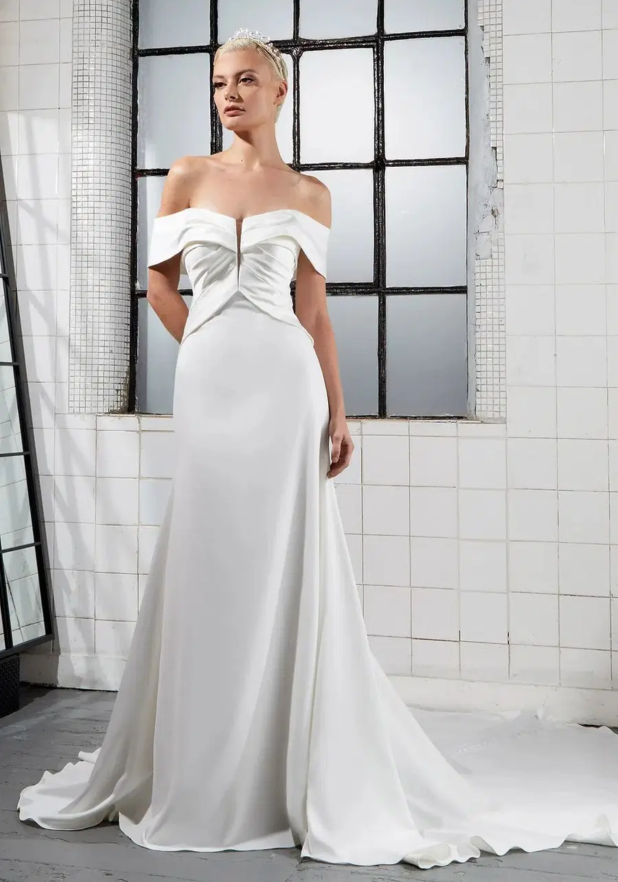 Cara by Avenue by Josephine Scott: Trumpet silhouette, straight neckline, sleeveless, crepe