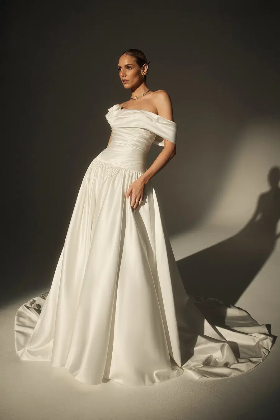 LE171-1 by Casablanca Bridal - view 4 of 7
