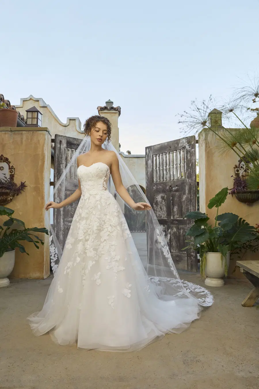 Solana by Beloved by Casablanca - view 2 of 8
