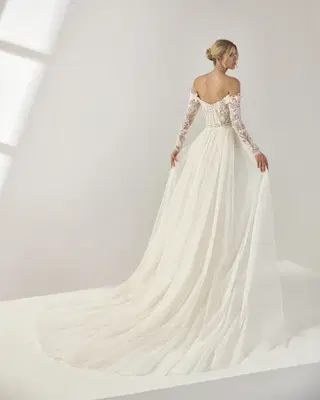 Adria by Luna Novias - view 5 of 5