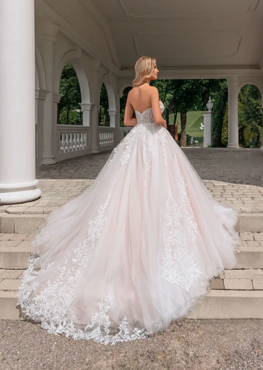 5572 by Serena Bridal - view 3 of 3