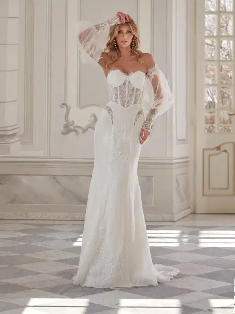 Remy wedding dress by Vanilla Sposa, mermaid, lace