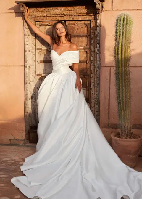 The Princess Bride wedding dress by Dando London, ball gown, mikado