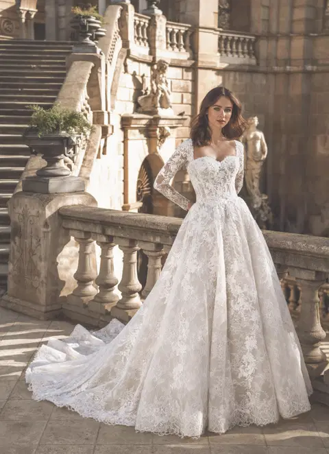 Flower wedding dress by ÉLYSÉE, ball gown, lace