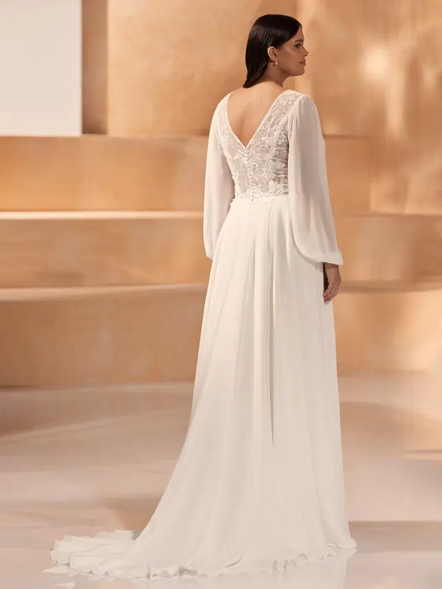 RAMONA c by Bianco Evento - view 2 of 4