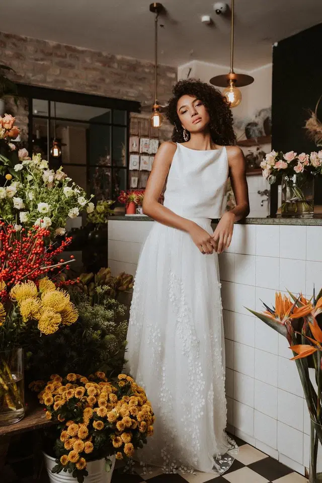 Rock Liliana by noni Selected: Two-Piece silhouette, tulle