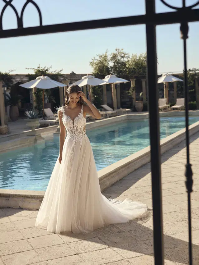 Merit von Modeca Bridal - Ansicht 2 von 6