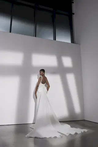 Marlyebone by Avenue by Josephine Scott - view 6 of 6