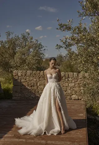 Donatella 25-009 by Ricca Sposa - view 2 of 8