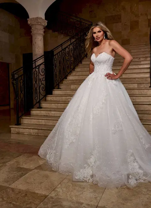 Style RB6163 wedding dress by Rachel Allan, ball gown, lace