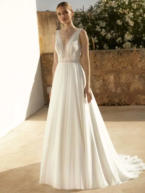 Miley wedding dress by Bianco Evento, A-line, lace