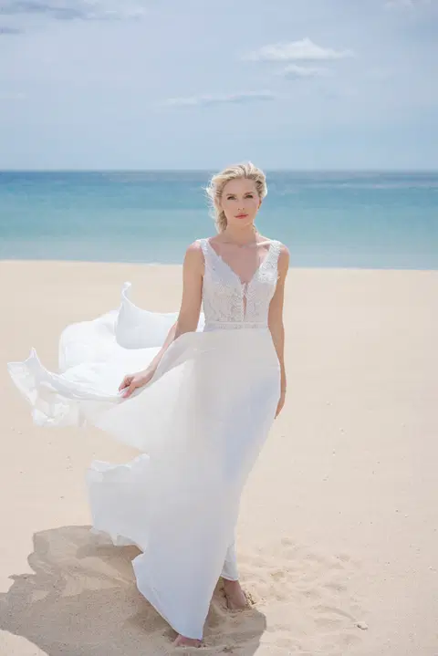 Style AL114 wedding dress by Amera Vera, A-line, lace