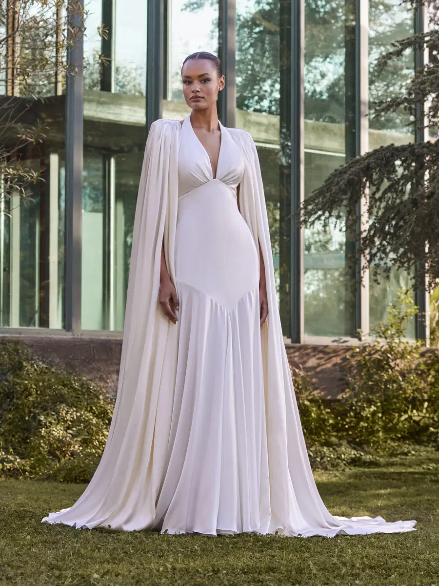 LIELES by Pronovias - view 3 of 4