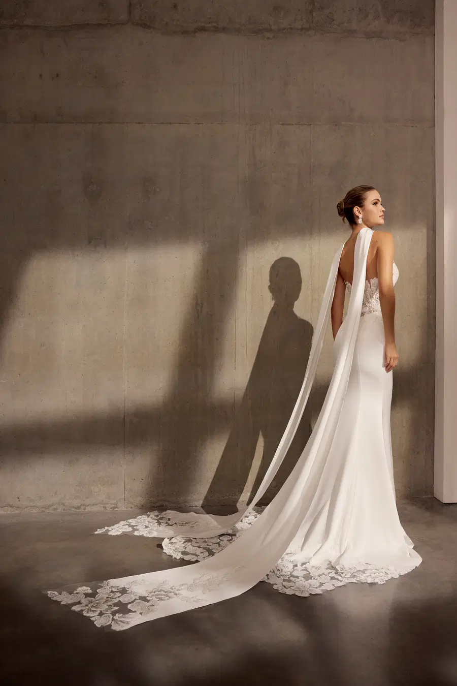 Waldorf by Avenue by Josephine Scott - view 9 of 15