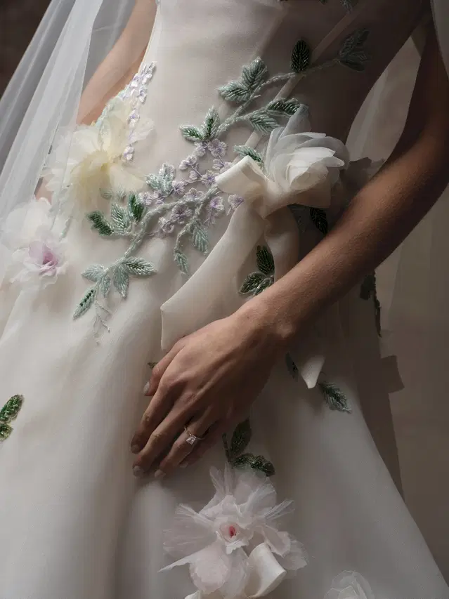 AMARYLLIS by Sottero & Midgley - view 9 of 11