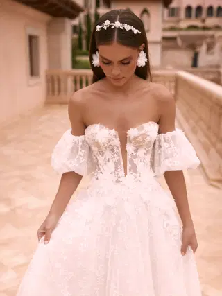 Cybele by Bianco Evento - view 3 of 4