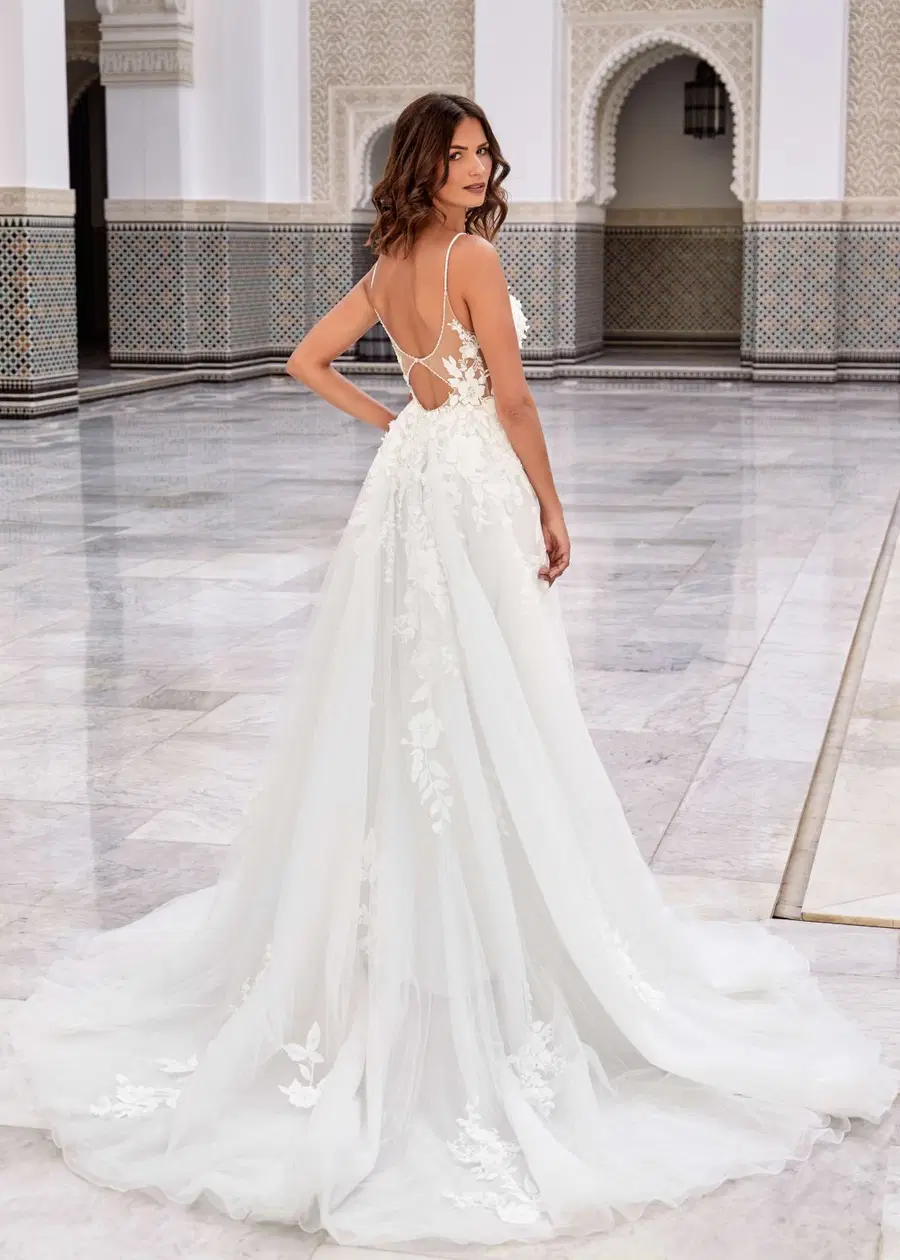 ALL ABOUT EVE by Dando London - view 3 of 3