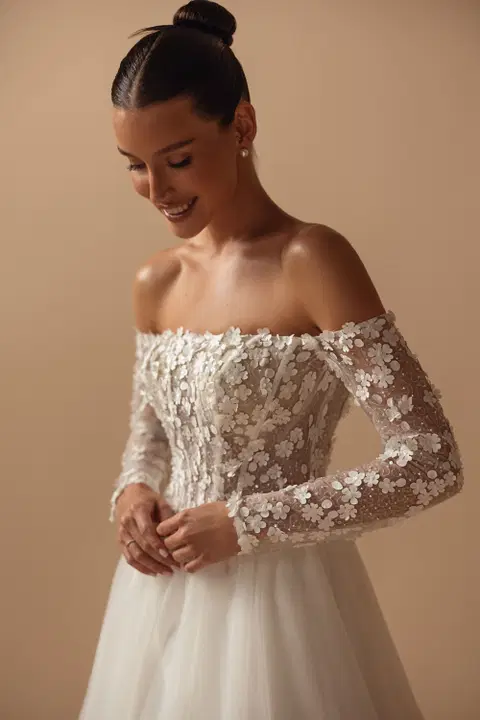 Inaya wedding dress by Ella Novia, ball gown, tulle