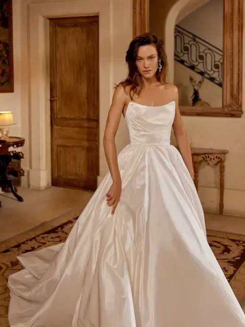 Melissa wedding dress by Justin Alexander, ball gown, satin