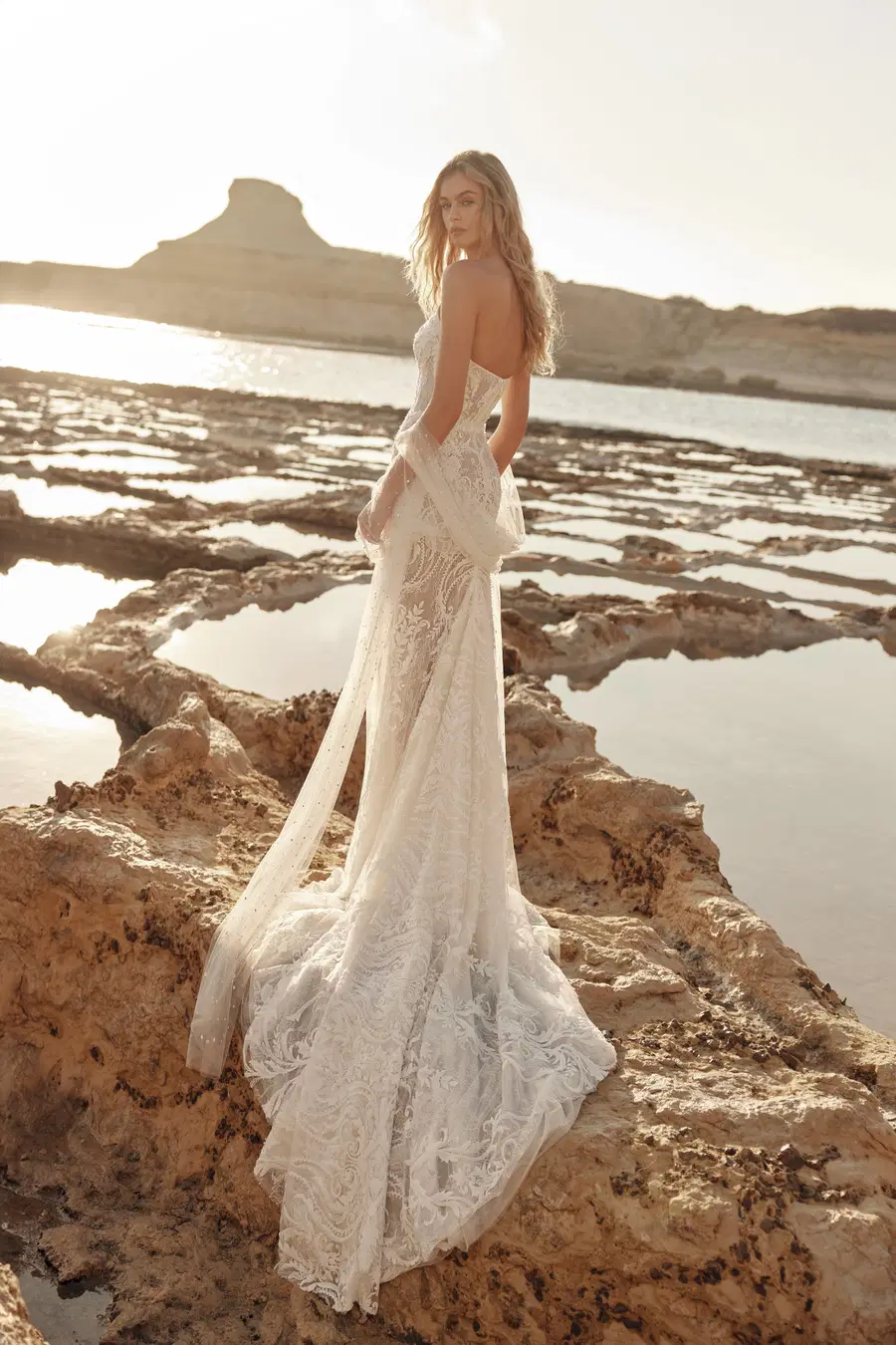 Moonlite by Eva Lendel - view 4 of 4