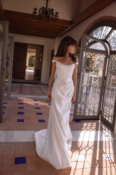 Tarielle wedding dress by Tina Valerdi, trumpet, satin
