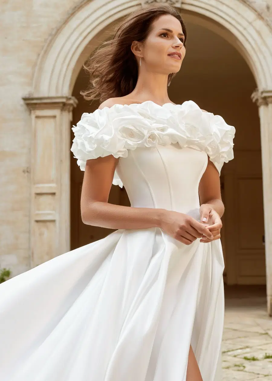 GLAMOROUS by Dando London - view 2 of 3