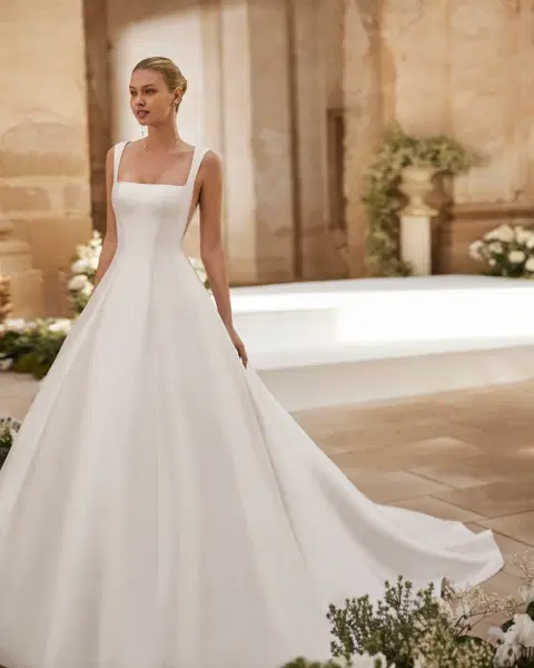Monica wedding dress by Aire Barcelona, ball gown, mikado