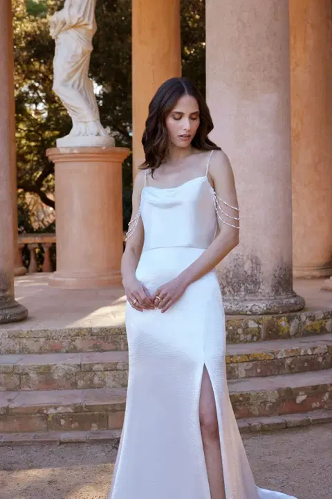 Cansu wedding dress by Serravalle, satin