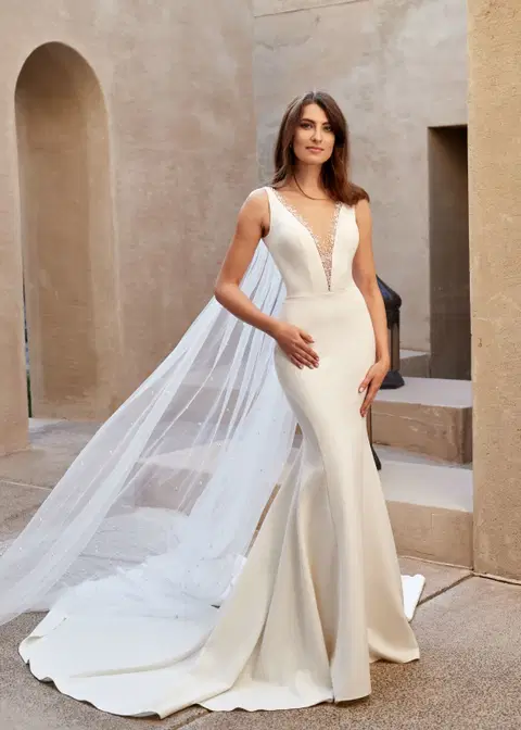Jasmine wedding dress by Dando London, mermaid, crepe